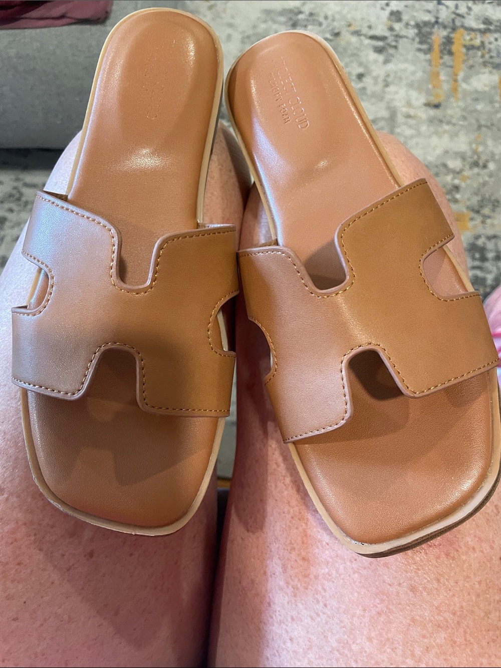Women’s Cognac Slide Sandals with Cutout Strap - Picture 4 of 5